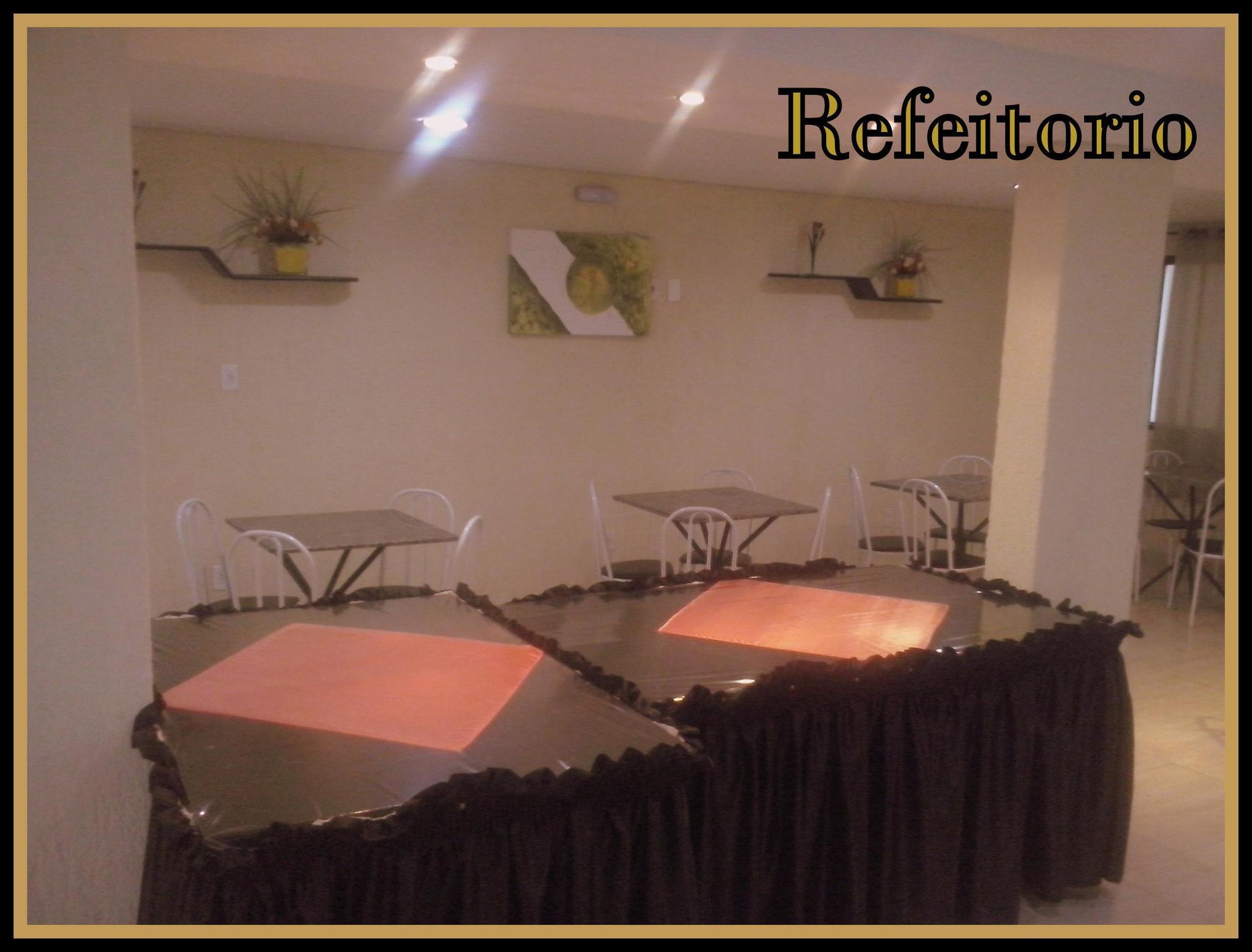 酒店 San Remo Camboriu Internacional 2*