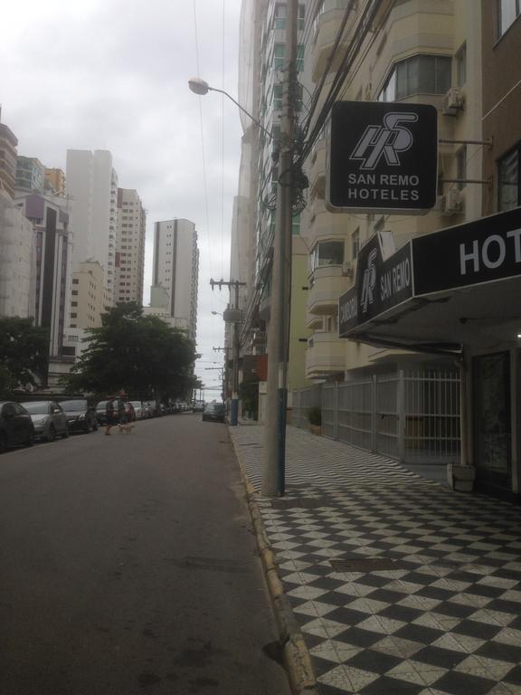 酒店 San Remo Camboriu Internacional 2*